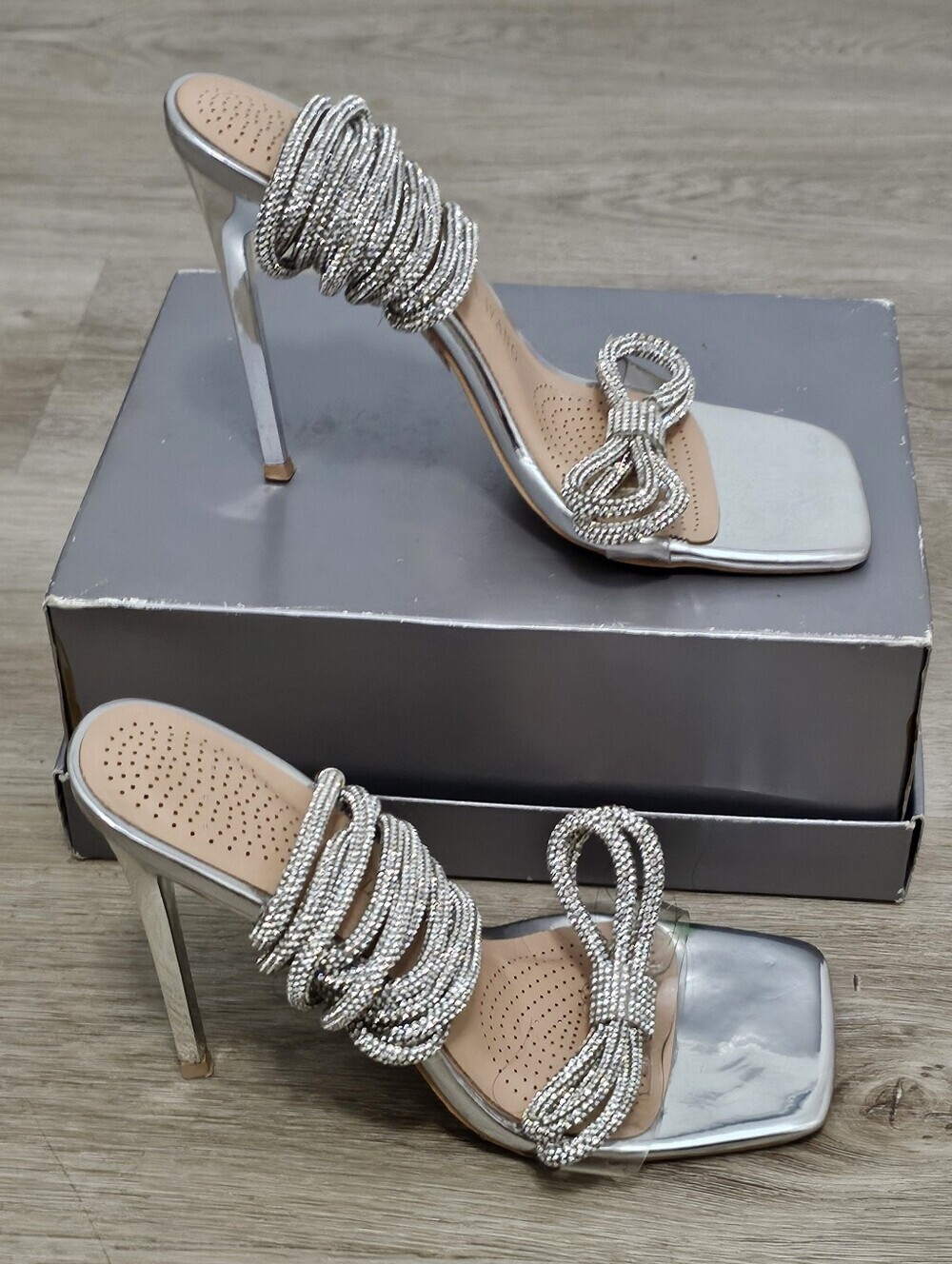 Azalea Wang Silver Rhinestone Bow Clear Strap Stiletto Heels Size 7.5